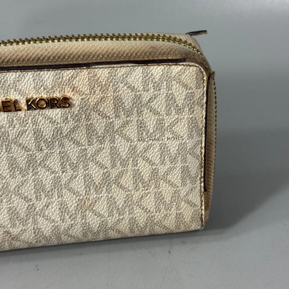 Michael Kors Jet Set Powder Blush Large Wallet/ Phone Case - Picture 3 of 15